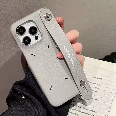 メゾン マルジェラiPhone16proケース