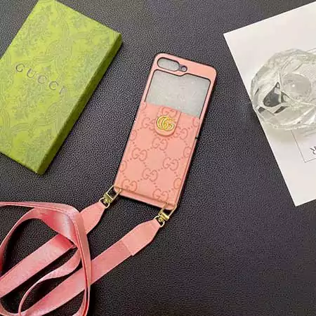 グッチ皮製 薄型ブランドロゴGalaxy Z Fold5ケース