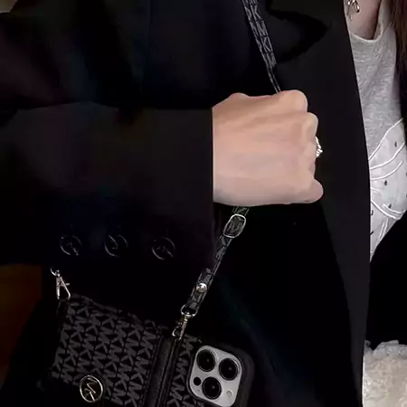 マイケルコース ケース MKiPhone17/17pro/17 promax/17 air