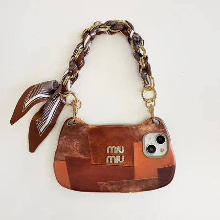 ミュウミュウ Miumiu ケースiPhone17/17pro/17 promax/17 air 