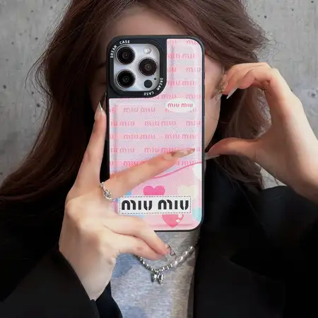 ミュウミュウ Miumiu ケースiPhone17/17pro/17 promax/17 air 
