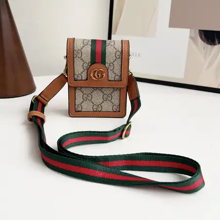 グッチ ブランド GUCCIiPhone17/17pro/17 promax/17 air 