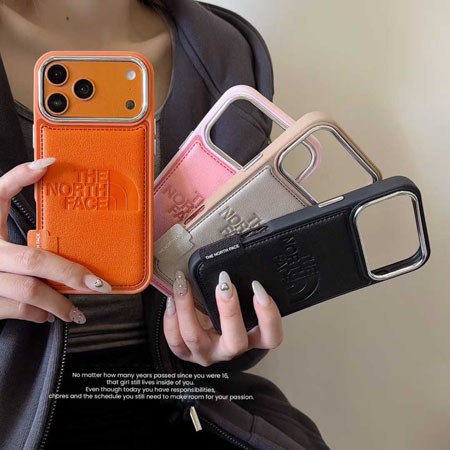 おしゃれノースフェイス風 iphone17 ケース ブランド THE NORTH FACEスマホケース カップル新登場