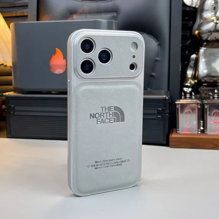 おしゃれノースフェイス風 iphone17 ケース ブランド THE NORTH FACEスマホケース 高校生キラキラ