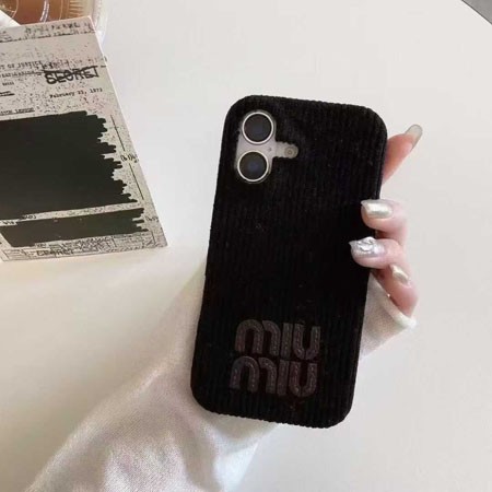 ミュウミュウ風アウトドア芸能人画面保護iphone17ケースブランドmiumiuスマホケース