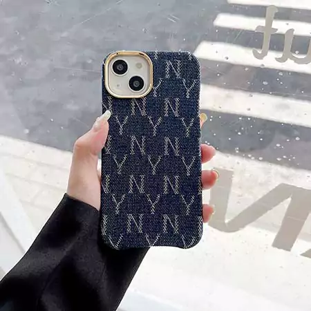 NY風ストリート芸能人覗き見防止iphone18ケースブランドスマホケース