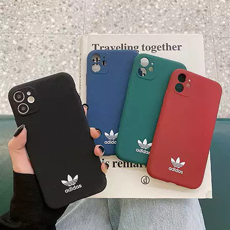 アディダス ブランド スマホケースiPhone17/17pro/17 promax/17 air 