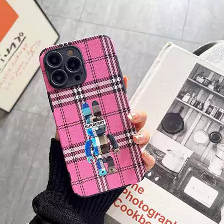 iphone18 ケース バーバリー ハイブランド 携帯ケース おしゃれ 芸能人 耐衝撃