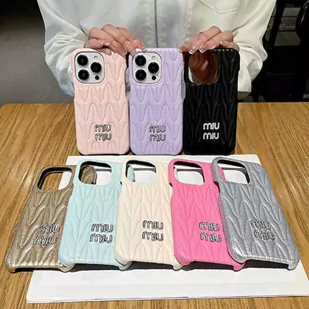 ミュウミュウ風ストリート芸能人覗き見防止iphone18ケースブランドmiumiuスマホケース