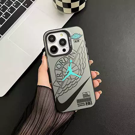 iphone15 ケース ジョーダン風 アウトドア