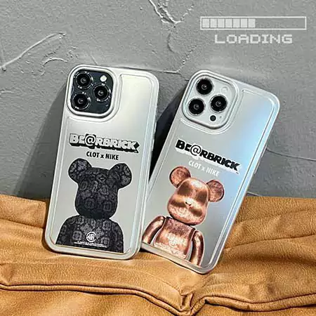 ベアブリック風アウトドア芸能人耐衝撃iphone18ケースブランドbearbrickスマホケース