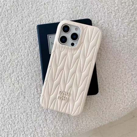 ミュウミュウ風ストリート芸能人覗き見防止iphone17ケースブランドmiumiuスマホケース