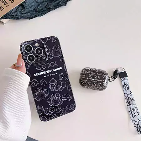 カウズ  ブランド スマホケースiPhone17/17pro/17 promax/17 air 