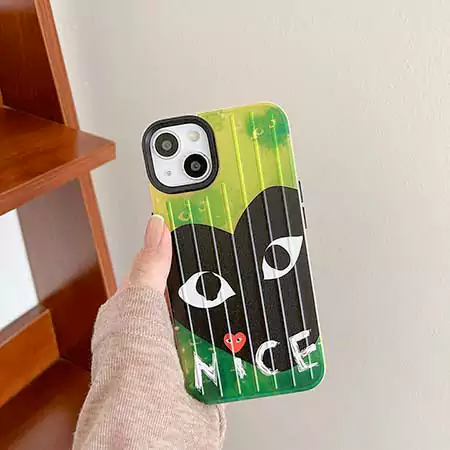 コムデギャルソン風アウトドア芸能人耐衝撃iphone18ケースブランドCDGスマホケース