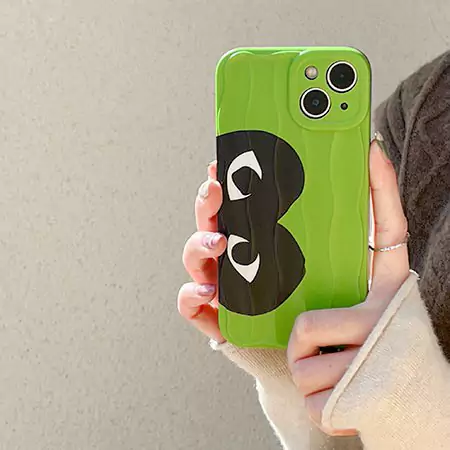 コムデギャルソン風ストリート芸能人覗き見防止iphone18ケースブランドCDGスマホケース