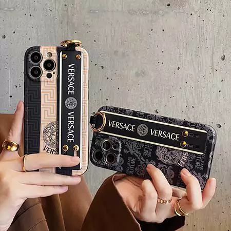 iphone14 ケース ヴェルサーチ風 流行り