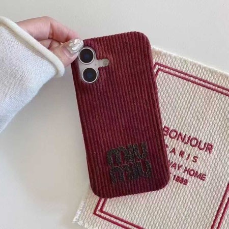 ミュウミュウ風アウトドア芸能人画面保護iphone17ケースブランドmiumiuスマホケース