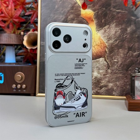 ナイキ風ストリート芸能人覗き見防止iphone18ケースブランドNIKEスマホケース