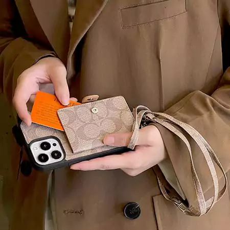 iphone17 保護ケース コーチ ハイブランド 安い 大人 滑り止め