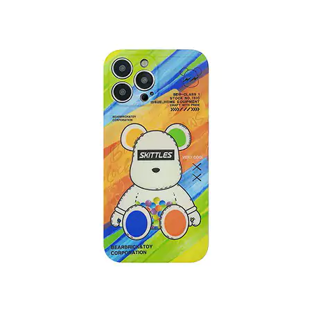 ベアブリック風アウトドア芸能人耐衝撃iphone18ケースブランドbearbrickスマホケース