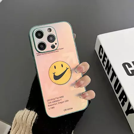 ナイキストリート芸能人覗き見防止iphone18ケースブランド