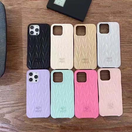 ミュウミュウ風ストリート芸能人覗き見防止iphone17ケースブランドmiumiuスマホケース