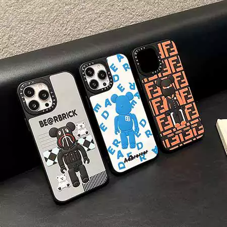 ベアブリック風アウトドア芸能人耐衝撃iphone18ケースブランドbearbrickスマホケース