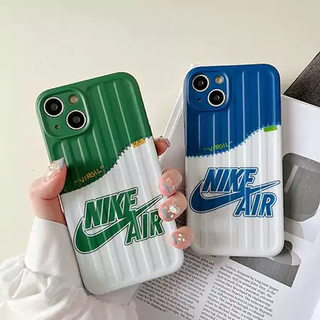ナイキ ブランド スマホケースiPhone17/17pro/17 promax/17 air 
