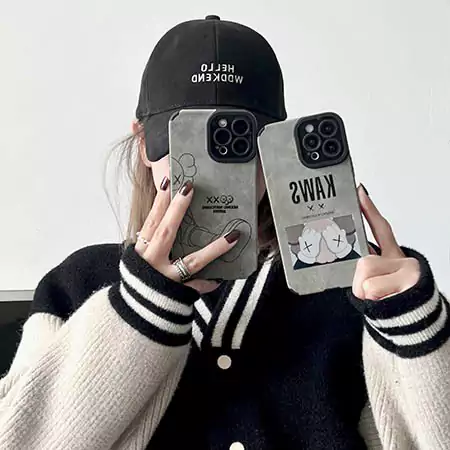 カウズ  ブランド スマホケースiPhone17/17pro/17 promax/17 air 