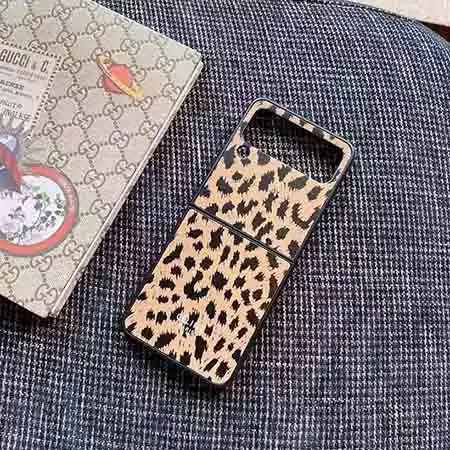 iphone13 ステューシー ハイブランド スマホケース 人気 芸能人 薄型