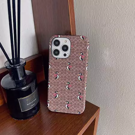 iphone17 携帯ケース コーチ ブランド おしゃれ 芸能人 耐衝撃