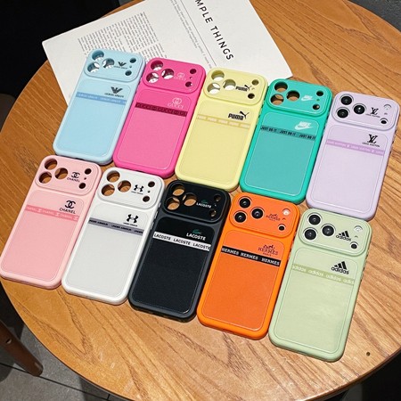 iphone18 ケース シャネル風 おしゃれ 流行り