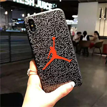アディダス ブランド スマホケースiPhone17/17pro/17 promax/17 air 