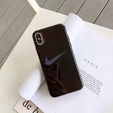 アディダス ブランド スマホケースiPhone17/17pro/17 promax/17 air 