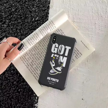 アディダス ブランド スマホケースiPhone17/17pro/17 promax/17 air 