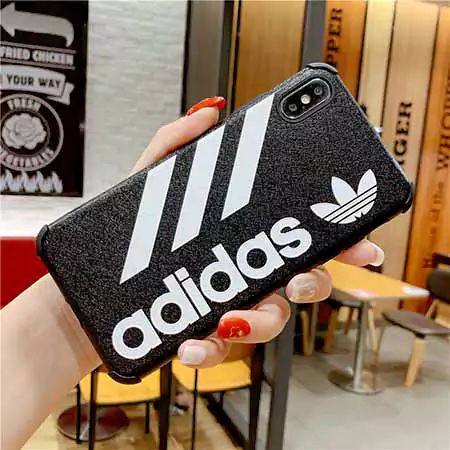 アディダス ブランド スマホケースiPhone17/17pro/17 promax/17 air 