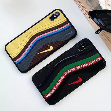 ナイキ ブランド スマホケースiPhone17/17pro/17 promax/17 air 