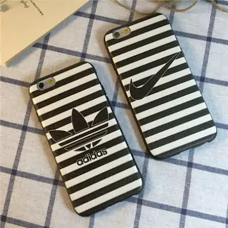 モスキーノ Moschino ケースiPhone17/17pro/17 promax/17 air 