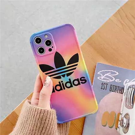アディダス ブランド スマホケースiPhone17/17pro/17 promax/17 air 
