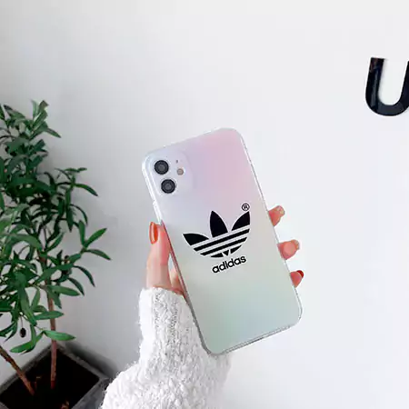 アディダス ブランド スマホケースiPhone17/17pro/17 promax/17 air 