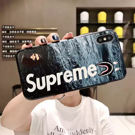 シュプリーム ブランド スマホケースiPhone17/17pro/17 promax/17 air 
