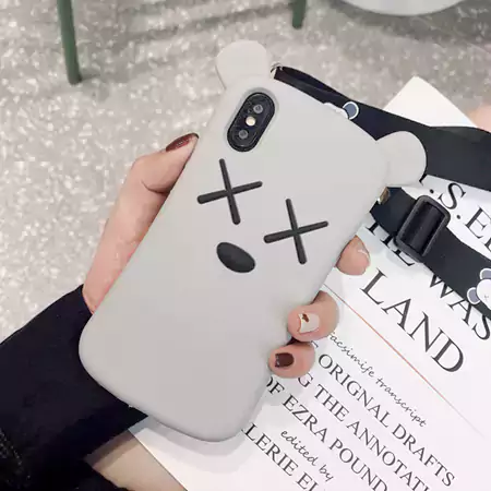 クリスチャンルブタン ブランド スマホケースiPhone17/17pro/17 promax/17 air 