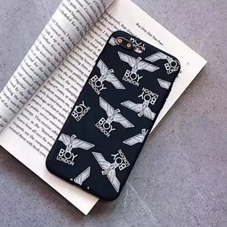 Tory Burch スマホケースiPhone17/17pro/17 promax/17 air 
