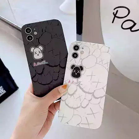 カウズ  ブランド スマホケースiPhone17/17pro/17 promax/17 air 
