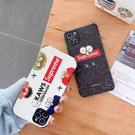 カウズ  ブランド スマホケースiPhone17/17pro/17 promax/17 air 