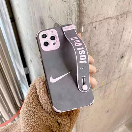 ナイキストリート芸能人覗き見防止iphone18ケースブランド