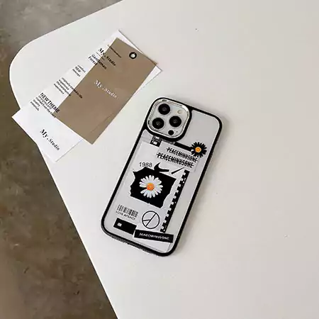ナイキストリート芸能人覗き見防止iphone18ケースブランド