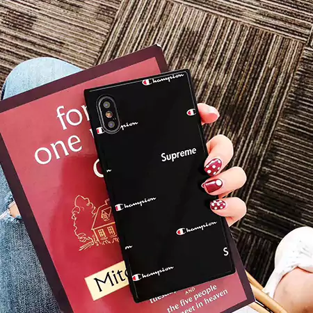 チャンピオン ブランド スマホケースiPhone17/17pro/17 promax/17 air 
