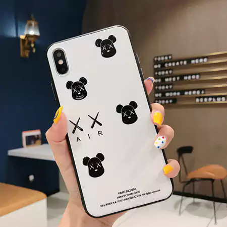 クリスチャンルブタン ブランド スマホケースiPhone17/17pro/17 promax/17 air 