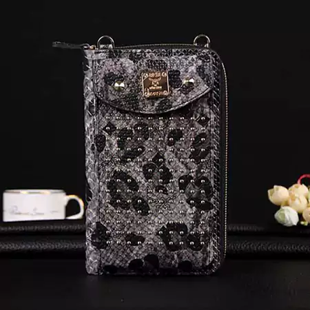 エムシーエム ブランド スマホケースiPhone17/17pro/17 promax/17 air 